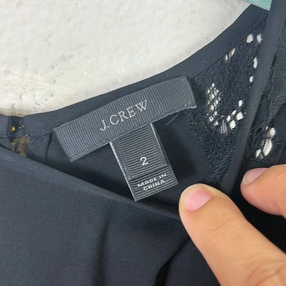 J. Crew Blouse Black Lace-Shoulder Sleeveless Top Size 2 - Picture 4 of 8